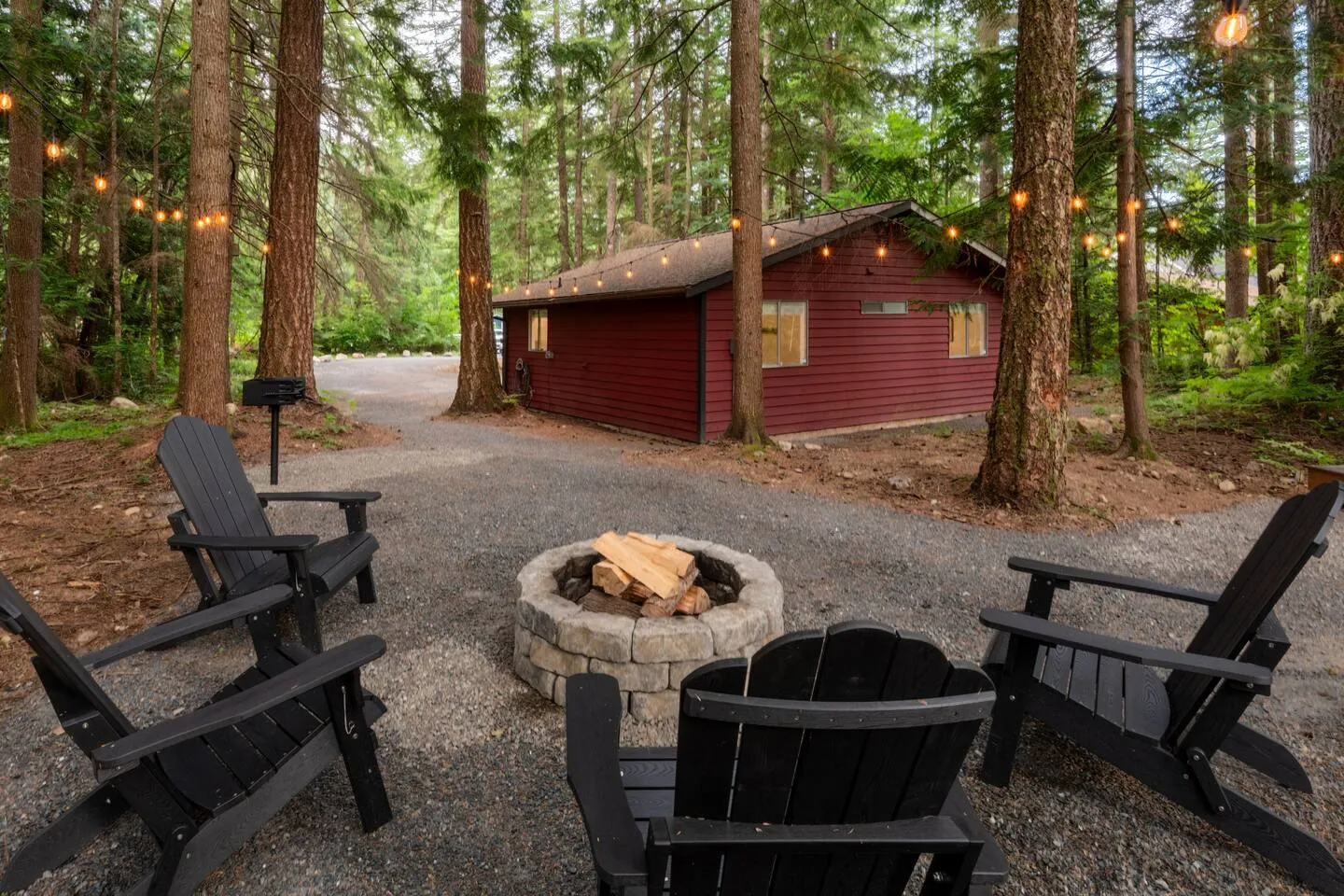 The Red Cabin — photo 40
