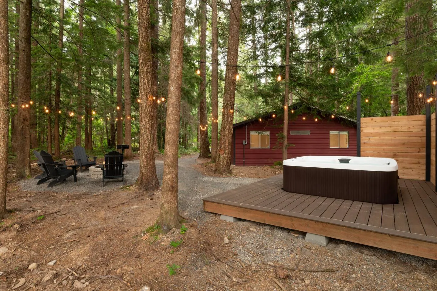 The Red Cabin — photo 47